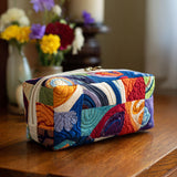 Gloria - Quilted Toiletry Bag - Retro Waves